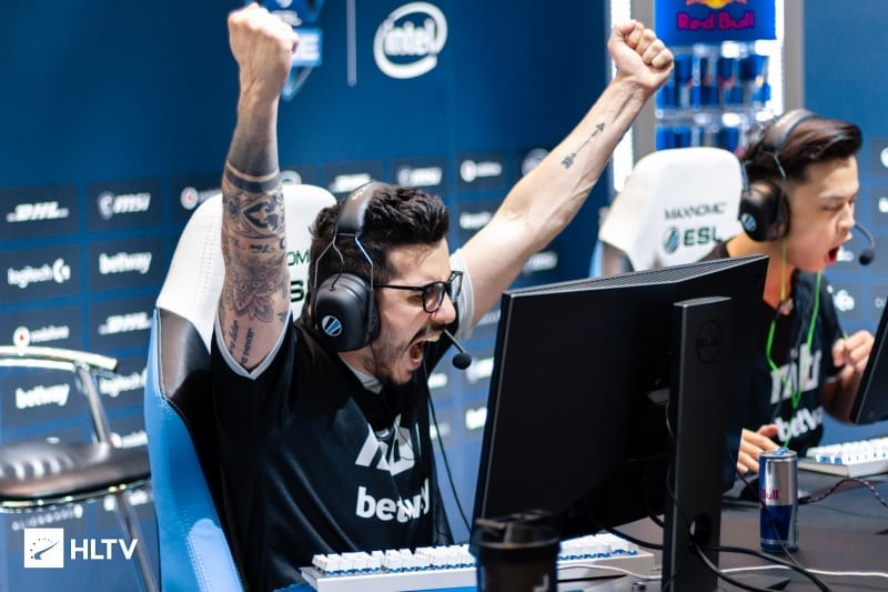 Hax wins Super Smash Bros. Melee Singles at Paradigm Shift