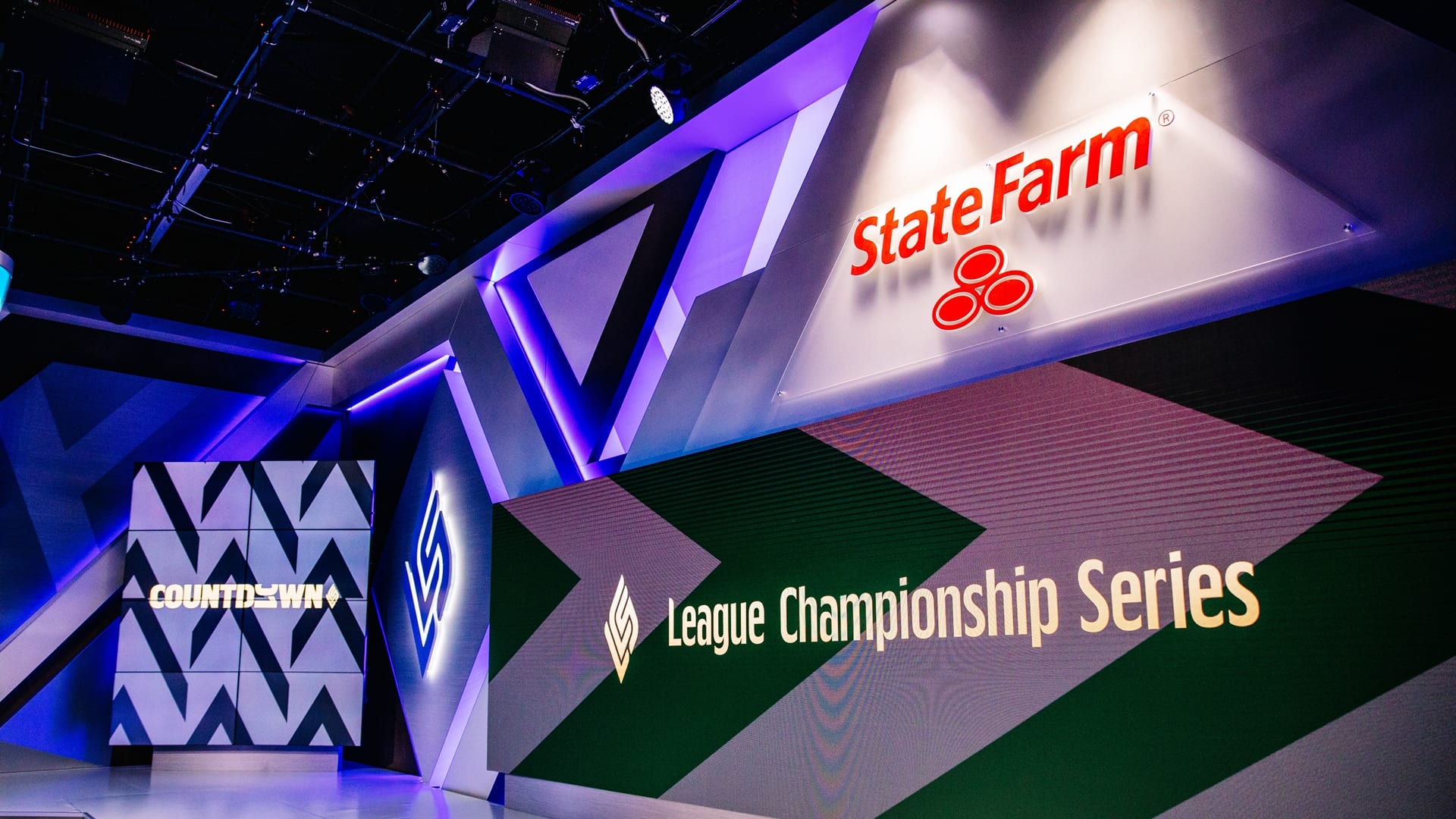 Riot unveiled an upgraded LCS studio during the 2021 Mid-Season Showdown.