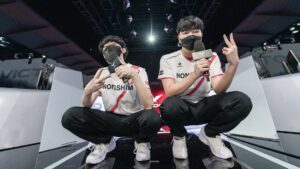 Members of NongShim REDFORCE posing