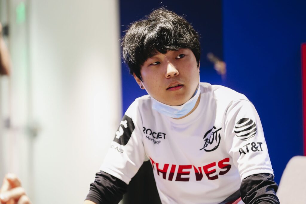 Someday relaxes in between games during the LCS Championship Finals