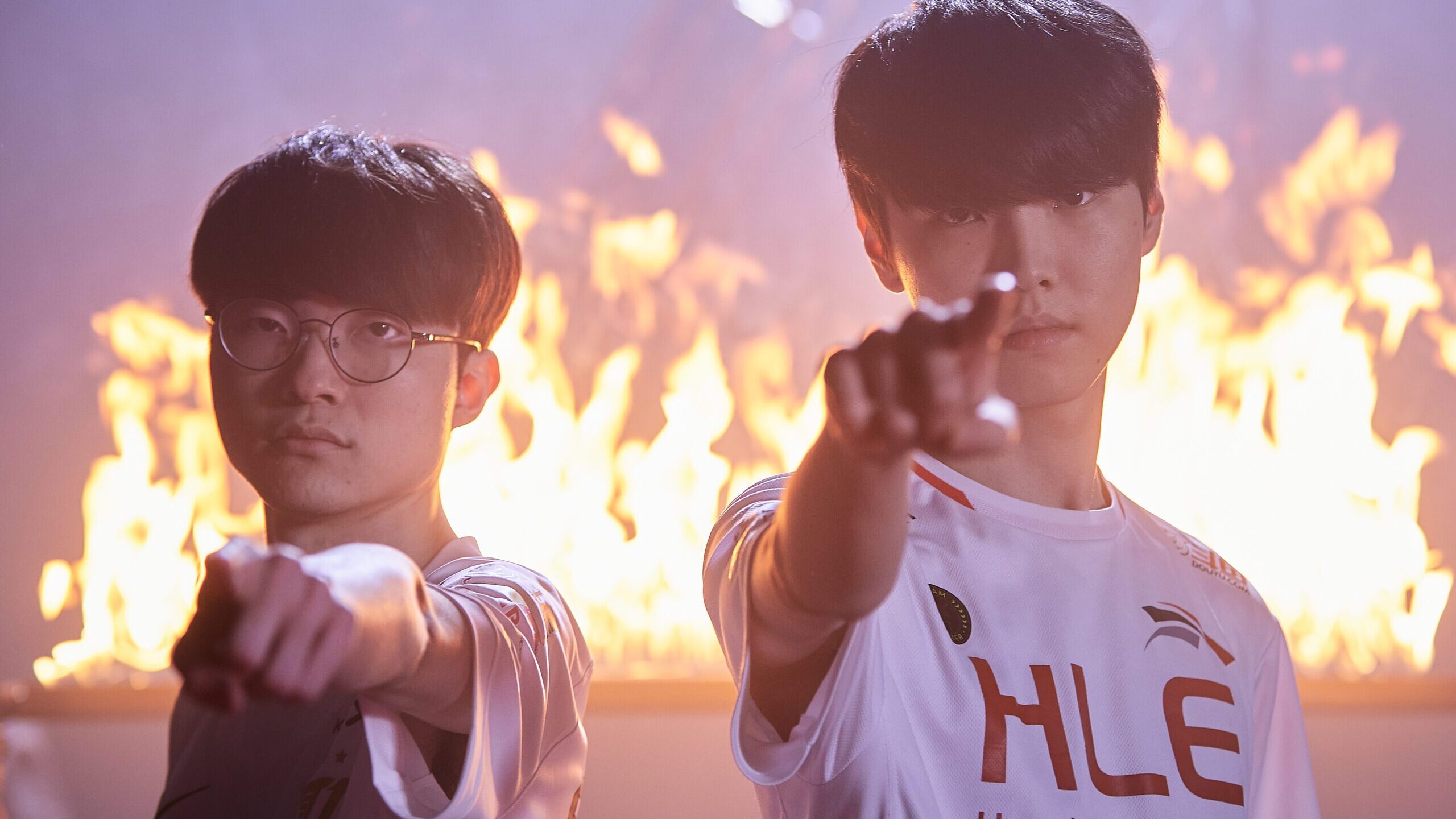 Faker and Chovy stand together before their quarterfinals match