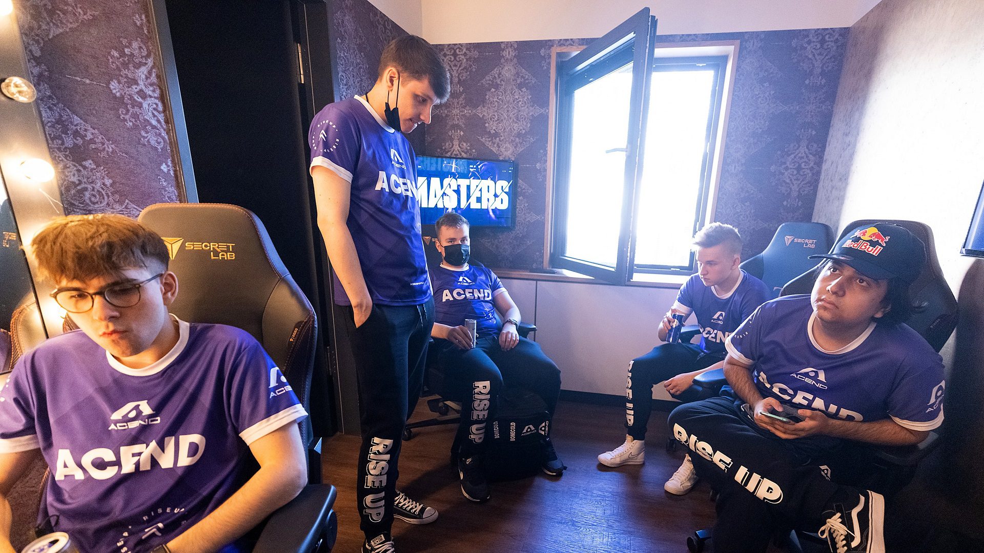 VALORANT Acend team including zeek and starxo