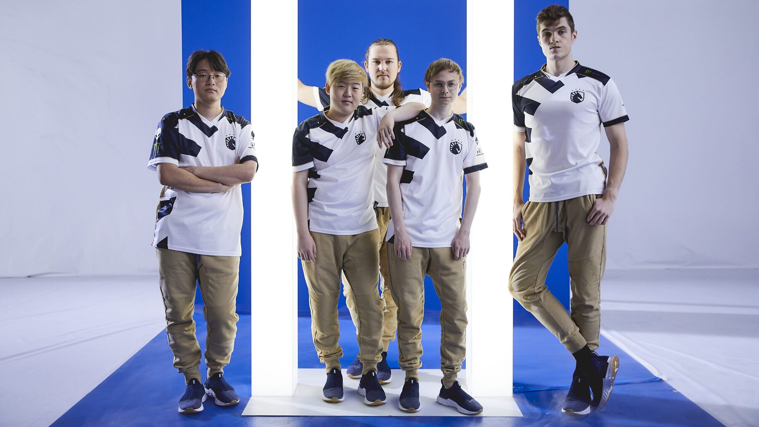 All of Team Liquid together at Worlds 2021
