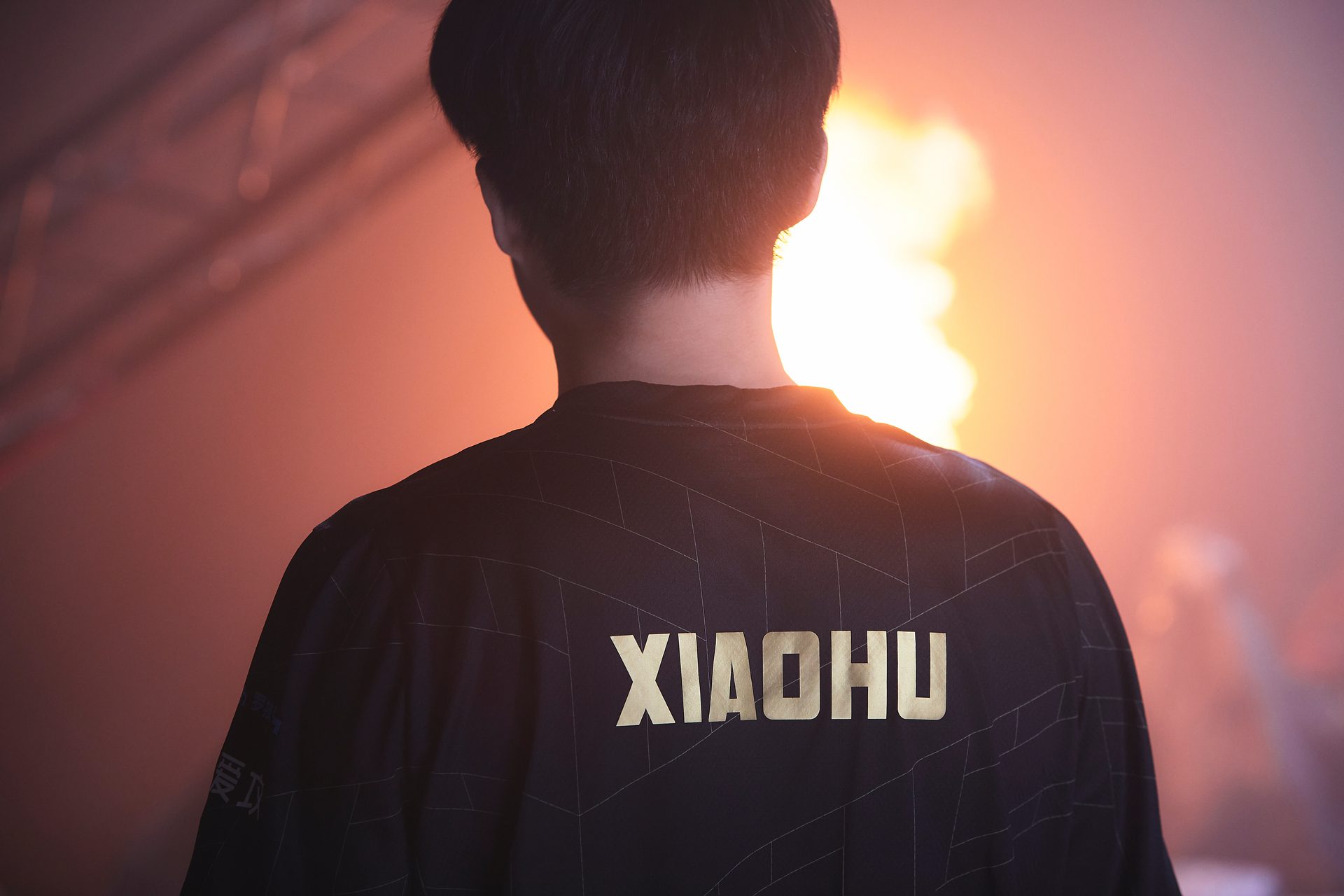 Royal Never Give Up's Li "Xiaohu" Yuan-Hao is another player making a crucial lane-swap this year. Photo by Lance Skundrich/Provided by Riot Games